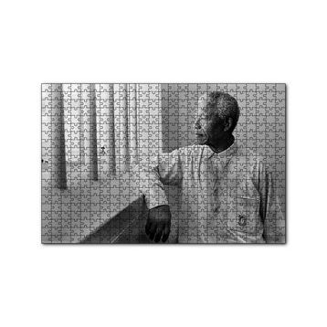 Cakapuzzle Nelson Mandela Parmaklıklar Ardında 120 Parça Ahşap Puzzle