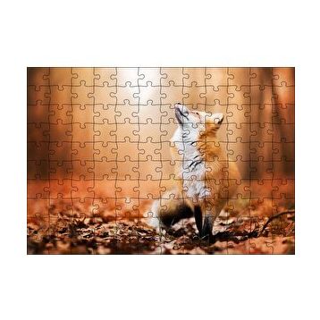 Cakapuzzle Orman Zemininde Yapraklar ve Yukarı Bakan Tilki 120 Parça Ahşap Puzzle