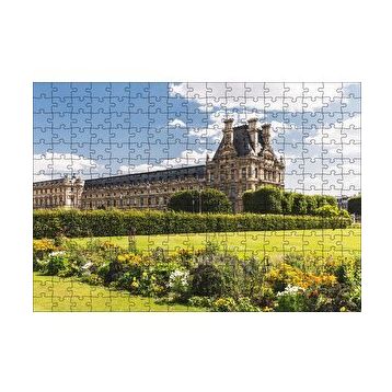 Cakapuzzle Paris Louivre Sarayı ve Yeşillikler 120 Parça Ahşap Puzzle
