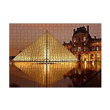 Cakapuzzle Paris Louvre Müzesi Gece Manzarası 120 Parça Ahşap Puzzle