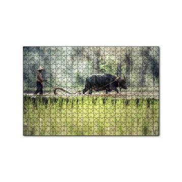 Cakapuzzle Pirinç Tarlası Süren Vietnamlı 120 Parça Ahşap Puzzle