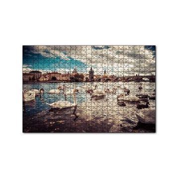 Cakapuzzle Prag Charles Köprüsü ve Kuğular 120 Parça Ahşap Puzzle
