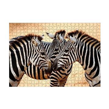 Cakapuzzle Savanada Üç Kafadar Zebra Yakın Plan 120 Parça Ahşap Puzzle