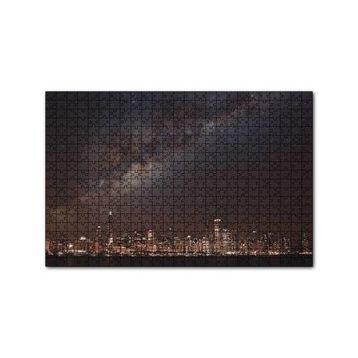 Cakapuzzle Şehrin Gece Manzarası ve Gökyüzünde Samanyolu 120 Parça Ahşap Puzzle