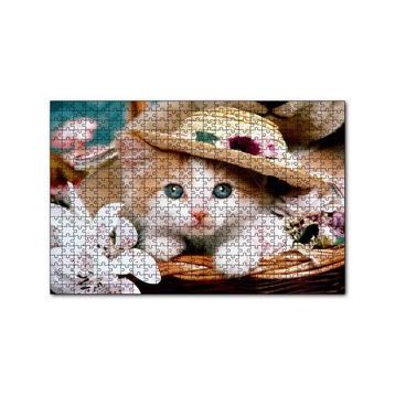 Cakapuzzle Sepette Şapkalı Yavru Kedi ve Çiçekler 120 Parça Ahşap Puzzle