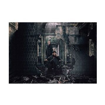 Cakapuzzle Sherlock ve Watson Yıkıntılar Arasında 120 Parça Ahşap Puzzle