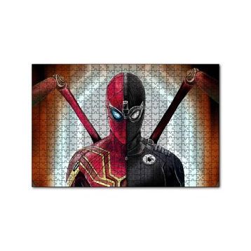 Cakapuzzle Spider Man İki Kostüm Birarada 120 Parça Ahşap Puzzle
