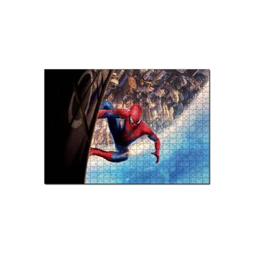 Cakapuzzle Spiderman Hayata Tutunmak 120 Parça Ahşap Puzzle