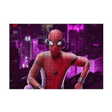 Cakapuzzle Spiderman Kulaklıkllı Görseli 120 Parça Ahşap Puzzle
