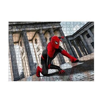 Cakapuzzle Spiderman Sütunlar Arasında 120 Parça Ahşap Puzzle