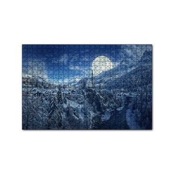 Cakapuzzle Süper Dolunay ve Karla Kaplı Kasaba 120 Parça Ahşap Puzzle