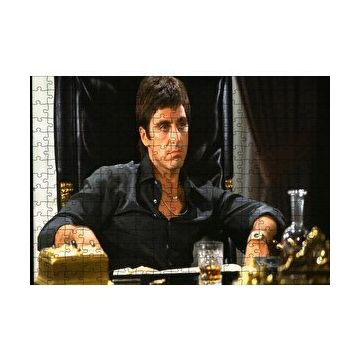 Cakapuzzle Tony Montana Al Pacino Koltukta 120 Parça Ahşap Puzzle