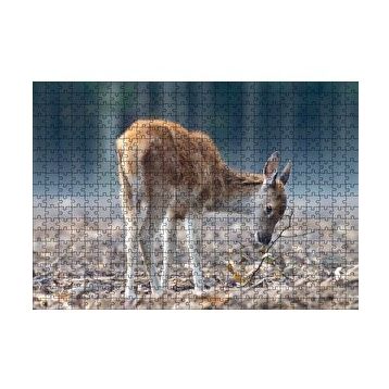Cakapuzzle Yavru Geyik ve Yerde Kuru Yapraklar 120 Parça Ahşap Puzzle
