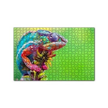 Cakapuzzle Yeşil Arkaplan ve Dalda Rengarenk Bukalemun 120 Parça Ahşap Puzzle