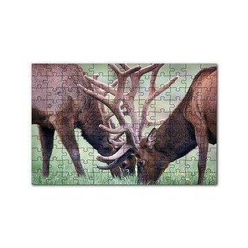 Cakapuzzle Yeşil Çayırda Otlayan Boynuzlu Geyikler 120 Parça Ahşap Puzzle