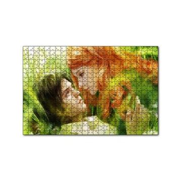 Cakapuzzle Yeşillikler Arasındaki Genç Kız ve Erkek Çizim 120 Parça Ahşap Puzzle