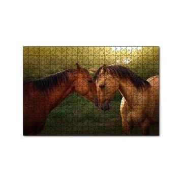 Cakapuzzle Yeşillikler ve Kahverengi At Çifti 120 Parça Ahşap Puzzle