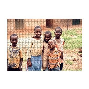 Cakapuzzle Yoksul Ama Mutlu Afrikalı Çocuklar 120 Parça Ahşap Puzzle