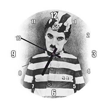Cakasaat Charlie Chaplin The Adventurer Kısa Filminin Duvar Saati