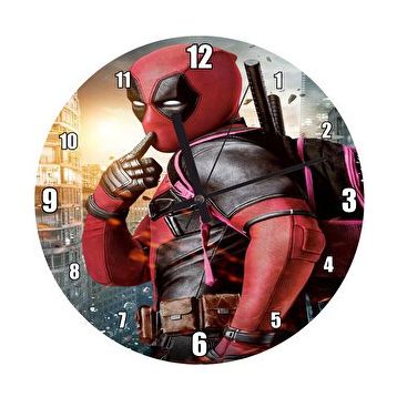 Cakasaat Deadpool Ve Şehir Manzarası Duvar Saati