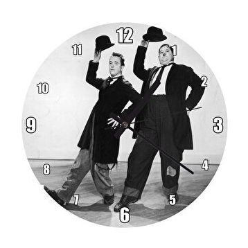 Cakasaat Laurel Hardy Filmde Dans Duvar Saati