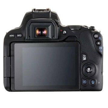 Canon EOS 200D 18-135mm DSLR Fotoğraf Makinesi