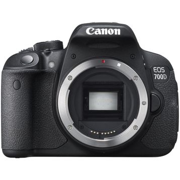 Canon EOS 700D 18-135 mm