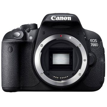 Canon EOS 700D