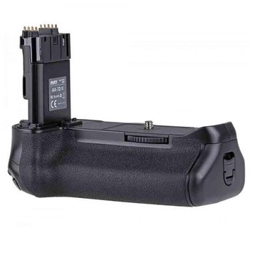 Canon EOS 7D Mark II Battery Grip