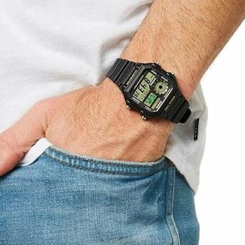 Casio AE-1200WHB-1BVDF Erkek Kol Saati