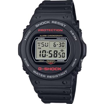 Casio DW-5750UE-1DR Erkek Kol Saati
