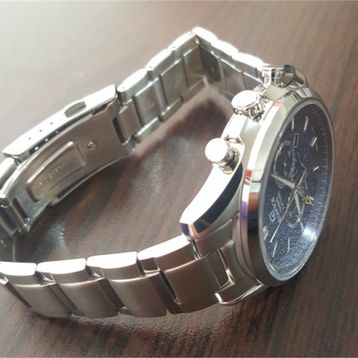 Casio EFB-504JD-2ADR Erkek Kol Saati