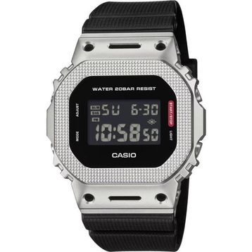 Casio GM-5600M-1DR Erkek Kol Saati