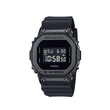 Casio GM-5600UB-1DR Erkek Kol Saati