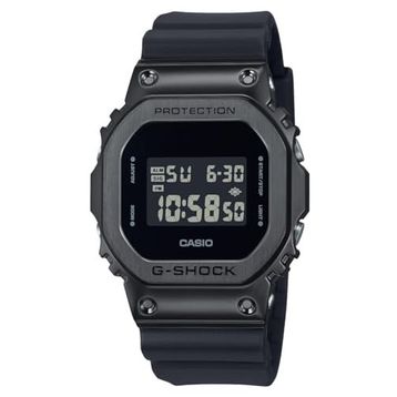 Casio GM-5600UB-1DR Erkek Kol Saati