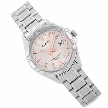Casio LTP-1308D-4AVDF Kadın Kol Saati