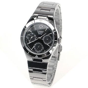 Casio LTP-2069D-1AVDF Kadın Kol Saati
