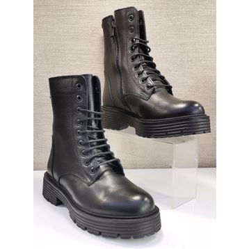 Castle Black 23820 Siyah Deri Kadın Bot