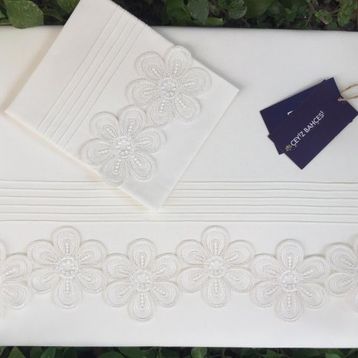 Çeyiz Bahçesi Nervürlü Kreme Flowers Çeyizlik Çift Kişilik Nevresim Takımı