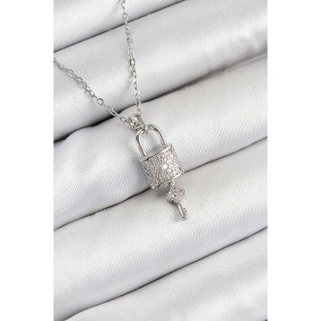Clariss 316L Çelik Zirkon Taşlı Kilit Ve Sallantılı Anahtar Model Gümüş Renk Kadın Kolye