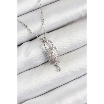 Clariss 316L Çelik Zirkon Taşlı Kilit Ve Sallantılı Anahtar Model Gümüş Renk Kadın Kolye