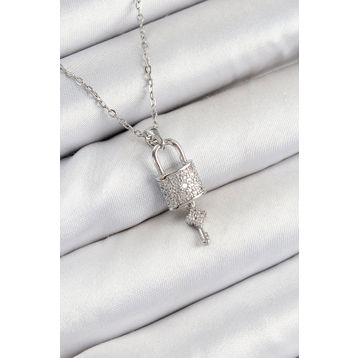 Clariss 316L Çelik Zirkon Taşlı Kilit Ve Sallantılı Anahtar Model Gümüş Renk Kadın Kolye