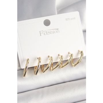 Clariss 925 Ayar Gümüş Çivi Pirinç Gold Renk Üçgen Model Kadın Küpe Seti