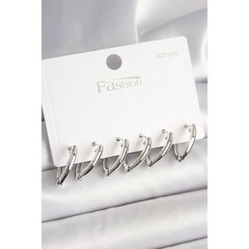 Clariss 925 Ayar Gümüş Çivi Pirinç Gümüş Renk Üçgen Model Kadın Küpe Seti