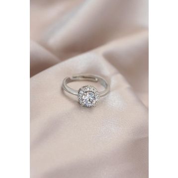 Clariss Ayarlamalı Gümüş Renk Metal Zirkon ve Kristal Taşlı Oval Model Yüzük