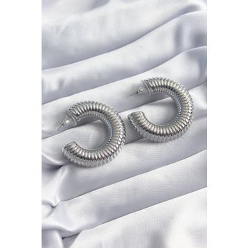 Clariss BKP8243 Pirinç Gümüş Renk İşleme Halka Model Kadın Küpe