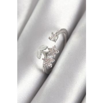 Clariss BYK3068 Pirinç Gümüş Renk Zirkon Taşlı Çiçek Model Kadın Yüzük