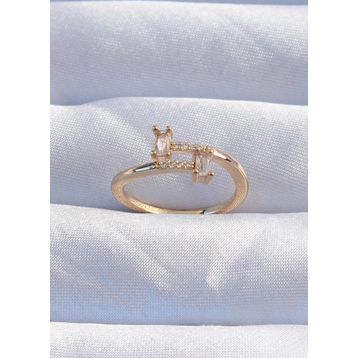 Clariss EBJ240820W26485 Pirinç Gold Renk Zirkon Taşlı Geometrik Ayarlanabilir Yüzük