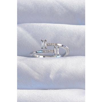 Clariss EBJ240820W26486 Pirinç Gümüş Renk Zirkon Taşlı Geometrik Ayarlanabilir Yüzük