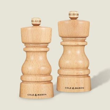 Cole & Mason Londra Doğal Kayın 130 mm Tuz ve Karabiber Değirmenleri